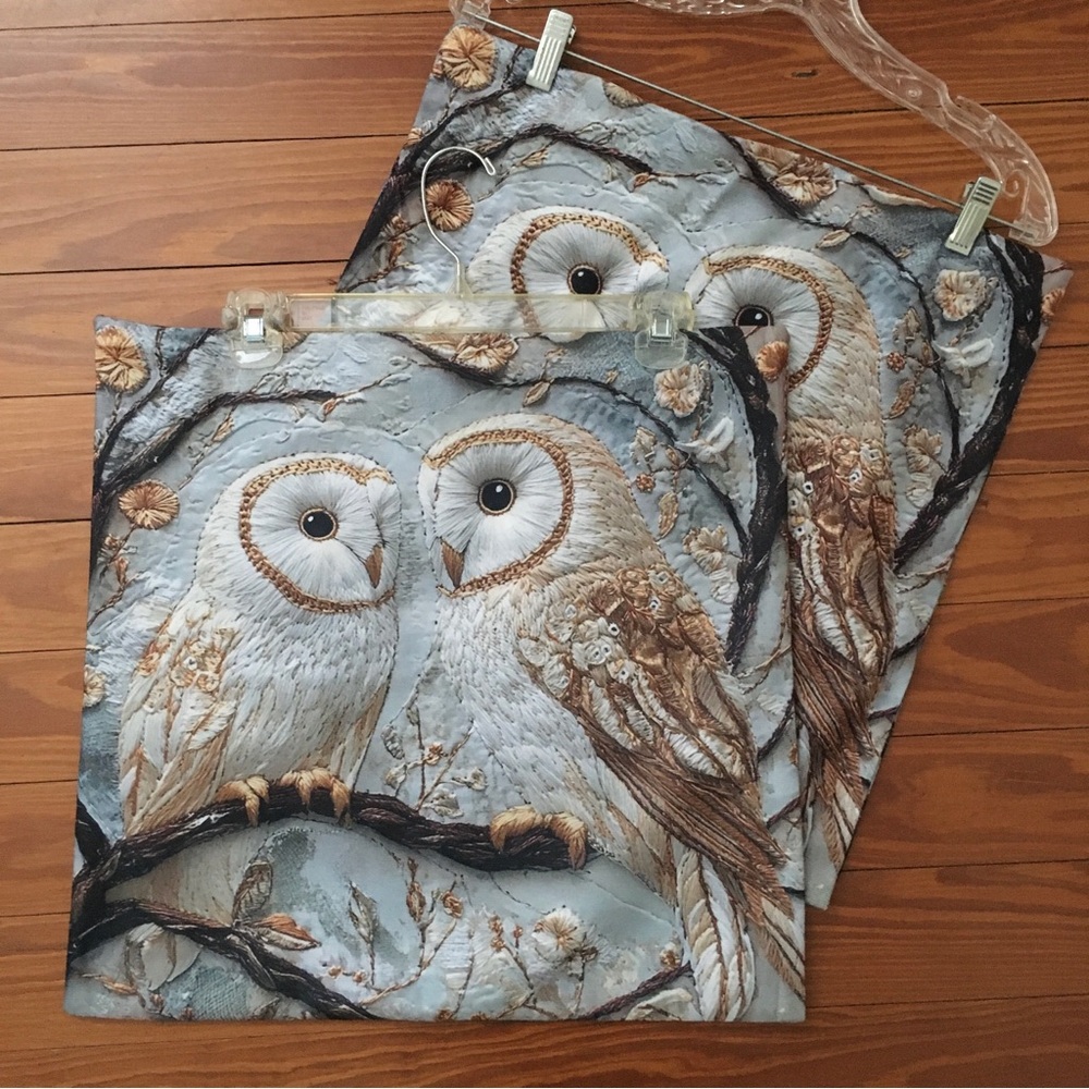 LP NWOT Barn Owls Decorative Pillow Covers Zippered Set of 2 | Brown Beige Gold
